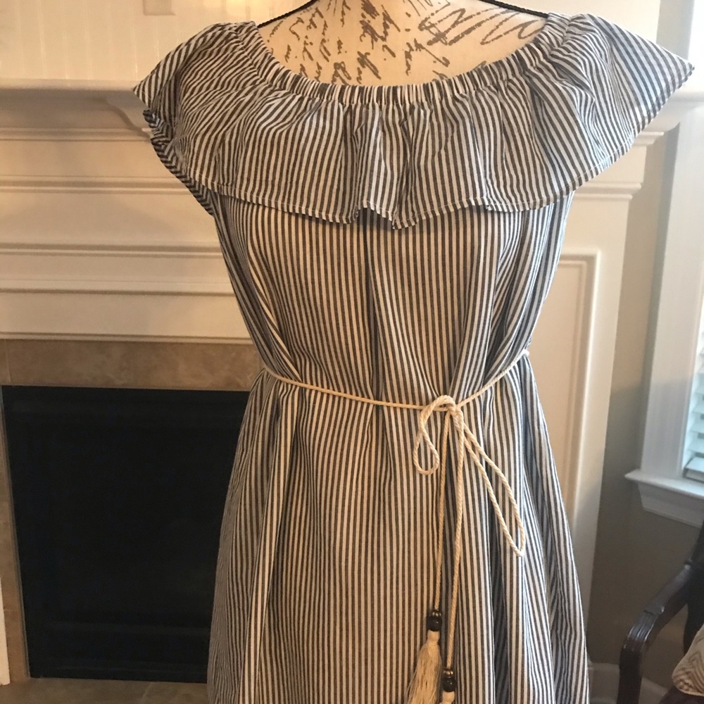 NWOT stripes cute summer dress